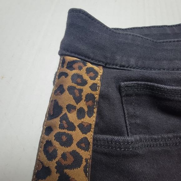 JOE'S The Charlie High Rise Skinny Jean - Picture 6 of 16